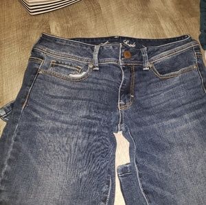 Bell bottom American Eagle stretch jeans